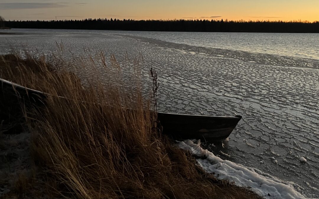 Läsnäolot haalistuvat, poissaolot eivät koskaan
